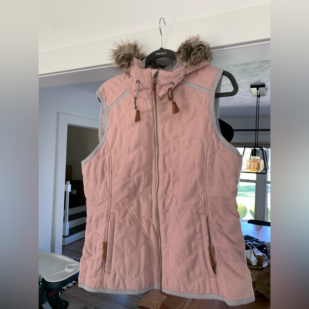 Hooded Blush Prana Vest size Large